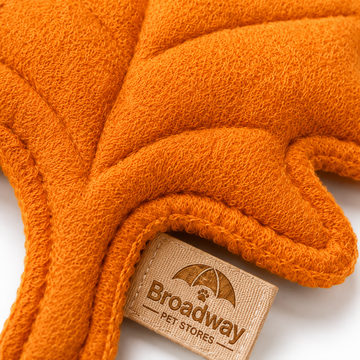Leaf-Shaped Plush Pet Toy
