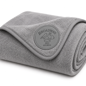 Ultra Soft Pet Blanket Throw – Cozy Fleece Blanket for Dogs & Cats